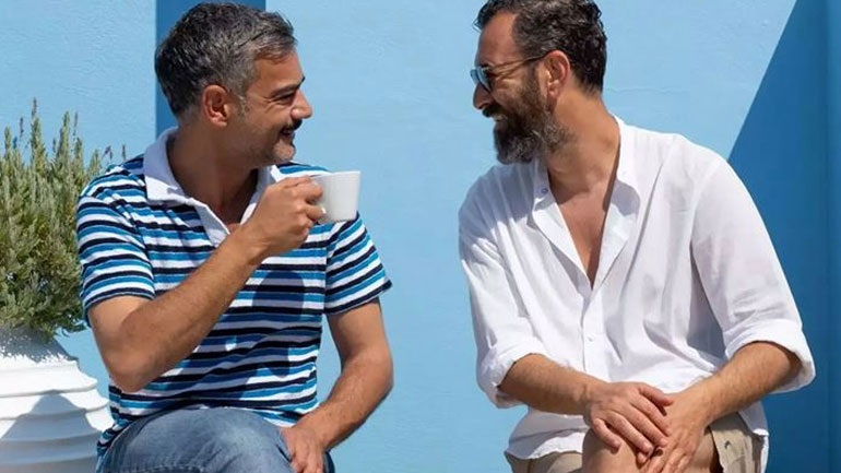 Άγγελος Μπράτης: «Χώρισα από τον σύντροφό μου»