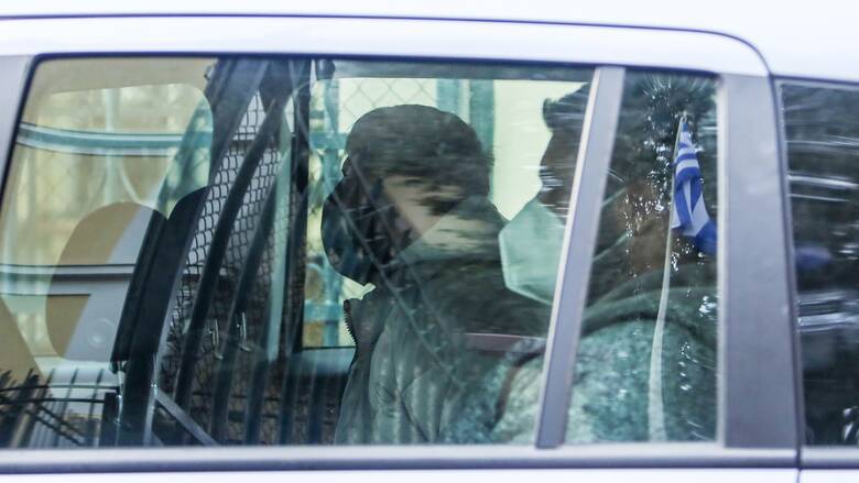 Βιασμός 12χρονης: Οι συνεχείς συλλήψεις ξετυλίγουν το «κουβάρι» της υπόθεσης - Οι σοκαριστικοί διάλογοι με τους "πελάτες"