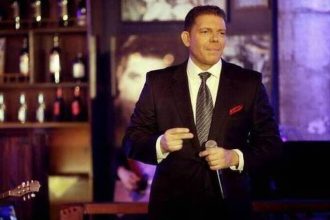 Γρηγόρης Μπιθικώτσης: Το ξαφνικό διαζύγιο και η σχέση του με τον πατέρα του