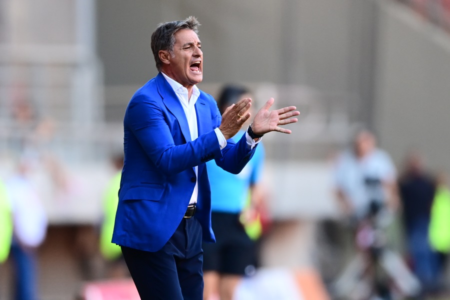 Μίτσελ: «Διαφωνώ με όσα λέγονται κατά των παικτών μου»