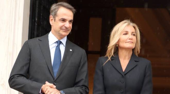 Πένθος για την Μαρέβα Γκραμπόφκσι και τον Κυριάκο Μητσοτάκη – Πέθανε ο πεθερός του πρωθυπουργού