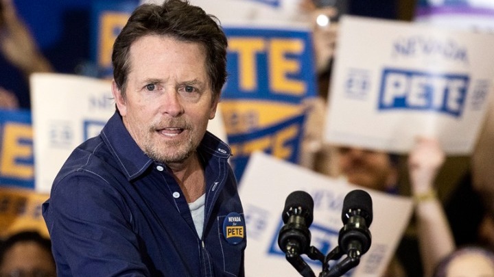 Μάικλ Τζ. Φοξ: Συγκίνηση για τον ηθοποιό που έκανε σπάνια εμφάνιση επί σκηνής