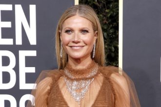 Η Γκουίνεθ Πάλτροου απολαμβάνει την καινούργια δεκαετία της ζωής της