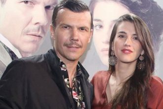 Αναστασία Παντούση για τον Ιωάννη Παπαζήση: «Είμαι ερωτευμένη αλλά νιώθω άβολα να μιλάω γι’ αυτό»