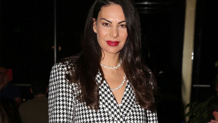 Εύη Βατίδου: «Δεν κάνω τηλεπώληση, ασχολούμαι με το κομμάτι των συνοικεσίων»