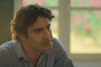 Χριστόφορος Παπακαλιάτης: «Μετά τα 40 πέρασα κρίση ηλικίας»