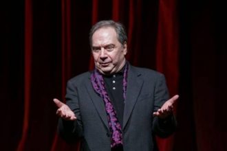 Σταμάτης Φασουλής: «Συχνά οι νέοι σκηνοθέτες μας λύνουν τα χέρια»