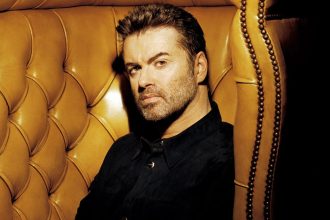 Τζορτζ Μάικλ: Το απόλυτο είδωλο που άλλαξε για πάντα τα Χριστούγεννα, τα οποία… μισούσε