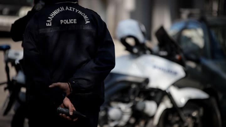 Χαλάνδρι: Ραντεβού για ξύλο είχαν δώσει οι δύο παρέες ανηλίκων - Ήταν οπλισμένοι με μαχαίρια και ρόπαλα!