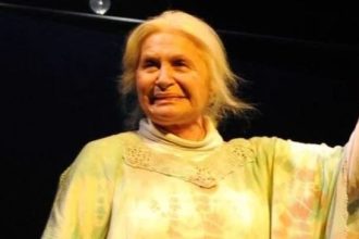 Ο γιος της Βαλάση συγκινεί: «Από τότε που αρρώστησε, είναι εξαφανισμένοι όλοι»