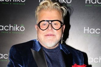 Νίκος Αποστολόπουλος: «Υπάρχουν άλλοι που θέλουν να γελοιοποιούνται, όπως ο Άγγελος Μπράτης»