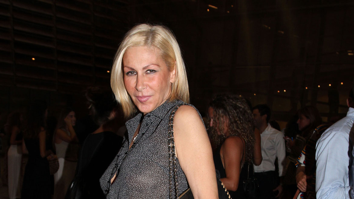 Έφη Σαρρή για την κηδεία της : «Το φέρετρό μου θέλω να το κρατάνε άνδρες με μπράτσα…»