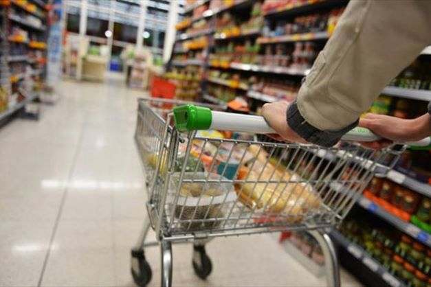 Νέες ανατιμήσεις σε 500 προϊόντα το 2023 – Οι 30 κατηγορίες