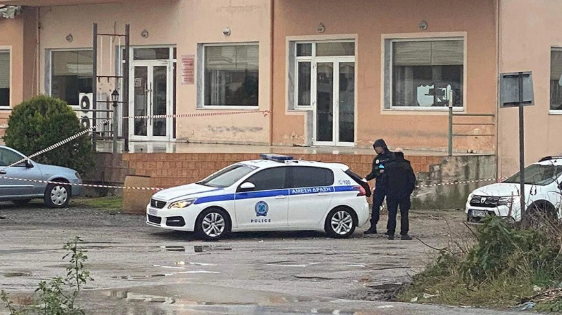 Θεσσαλονίκη: Σφαίρα στο κεφάλι δέχθηκε 16χρονος που τραυματίστηκε σε καταδίωξη