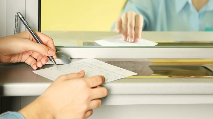 Τράπεζες: Το σχέδιο για τη στήριξη των ευάλωτων δανειοληπτών - Η επιδότηση, τα κριτήρια και οι δικαιούχοι