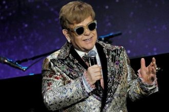 Την τελευταία του συναυλία στο Ηνωμένο Βασίλειο ανακοίνωσε ο Έλτον Τζον