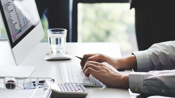 Οι υποχρεώσεις και οι εκκρεμότητες των φορολογουμένων πριν φύγει το 2022