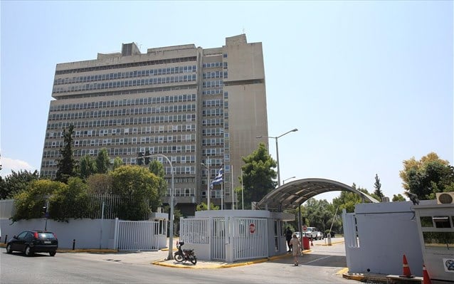 Το Βήμα της Κυριακής: Τρεις υπουργούς άκουγε η ΕΥΠ επί ΣΥΡΙΖΑ