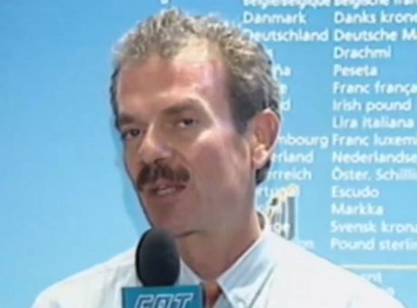 Πέθανε ο δημοσιογράφος Δημήτρης Πετυχάκης