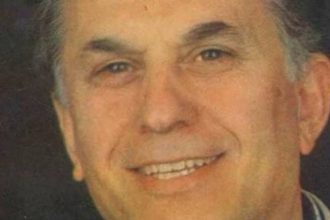 Νίκος Ξανθόπουλος: Αγωνία για τον ηθοποιό – Τι φοβούνται οι γιατροί