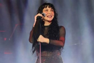 Πάολα: Η αντίδραση μετά το βίντεο που τη δείχνει να καπνίζει στη σκηνή