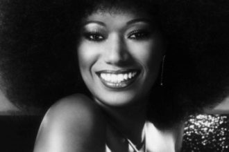 Πέθανε η Ανίτα Πόιντερ του θρυλικού συγκροτήματος «Pointer Sisters»