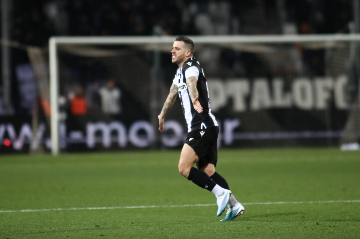 ΠΑΟΚ: Μένει εκτός για ένα μήνα ο Βιεϊρίνια