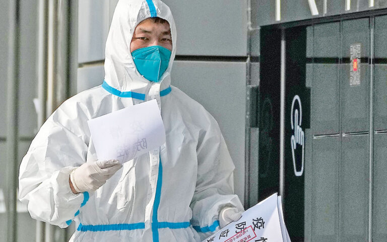 Κίνα: Οι περιπτώσεις ασθενών με Covid σε κρίσιμη κατάσταση έχουν φτάσει στην κορύφωσή τους