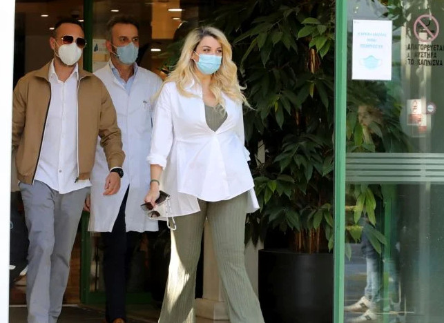 Κωνσταντίνα Σπυροπούλου: Η πανευτυχής μητέρα πήρε εξιτήριο