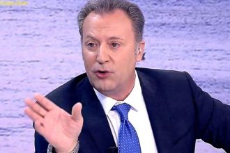 Δημήτρης Οικονόμου σε Αντώνη Κανάκη: Στο σπίτι του κρεμασμένου…