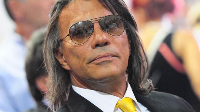 Ηλίας Ψινάκης: "Τότε τις αδελφές τις κρεμάγανε στο Σύνταγμα"