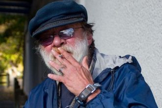 Μαντόνα: Πέθανε ο αδερφός της Anthony Ciccone σε ηλικία 66 ετών