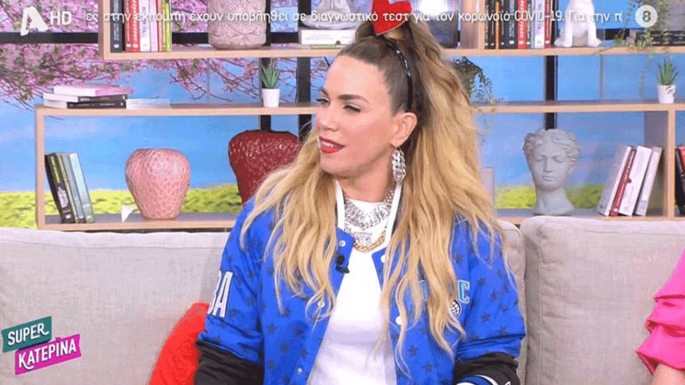 Κατερίνα Στικούδη: «Θα ψηφίσω τον άντρα μου. Φαντάζεσαι να μην τον ψήφιζα;»