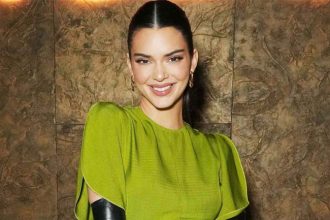 H Kendall Jenner απαντά για το photoshop στη φωτογραφία με το κορδόνι
