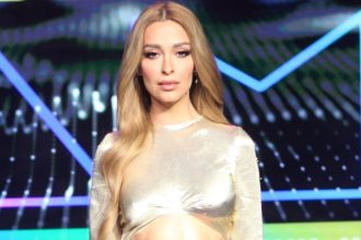 Ελένη Φουρέιρα: Εξιτήριο από το μαιευτήριο – Στο πλευρό της ο Αλμπέρτο Μποτία