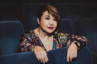 Κατιάνα Μπαλανίκα σε Θανάση Αναγνωστόπουλο: «Μου κάνεις τον ψυχίατρο;»