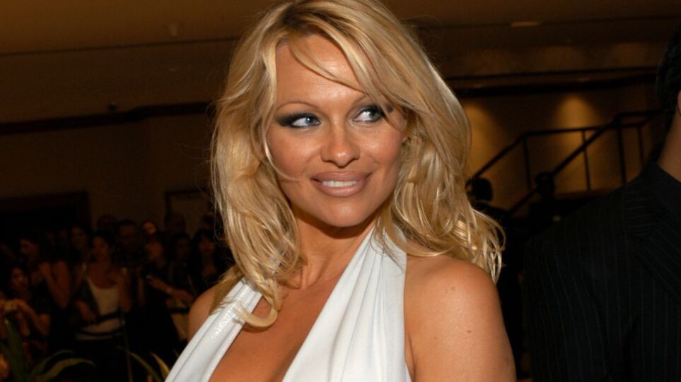 Τα απομνημονεύματα της Πάμελα Άντερσον στη λίστα των bestsellers των New York Times