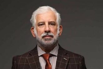 Πέτρος Φιλιππίδης: Πωλήθηκε η πολυτελής μεζονέτα με την εσωτερική πισίνα – Το αστρονομικό ποσό