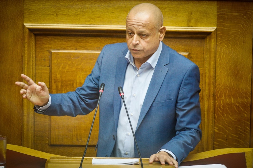 Τριήμερο πένθος στον ΣΥΡΙΖΑ για τον Νεκτάριο Σαντορινιό - Αναβλήθηκε η Πολιτική Γραμματεία