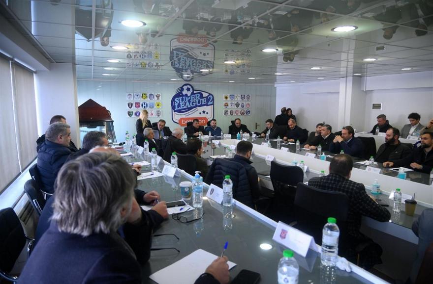 Αναστολής συνέχεια στη Super League 2 - Χωρίς αγώνες επ' αόριστον η Παναχαϊκή