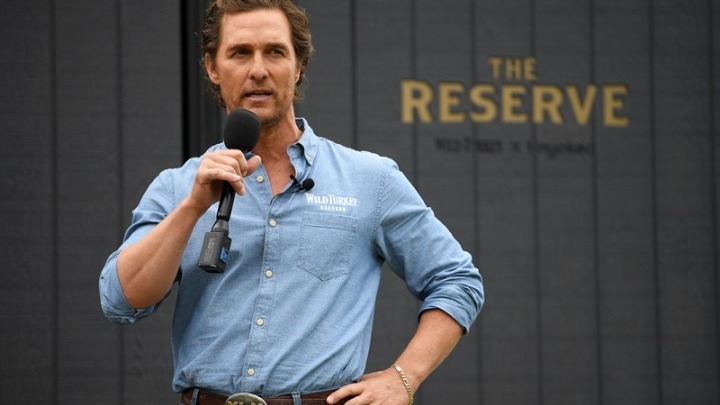 Ο Μ. ΜακΚόναχι είναι ο πράκτορας Έλβις στη νέα κωμωδία κινουμένων σχεδίων