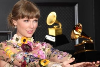 Η Τέιλορ Σουίφτ ανακηρύχθηκε από την IFPI κορυφαία καλλιτέχνης του 2022