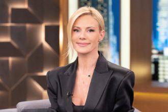 Ζέτα Μακρυπούλια: Η δημόσια συγγνώμη, ο λόγος της εξαφάνισής της και η φοβία για τα προσωπικά της