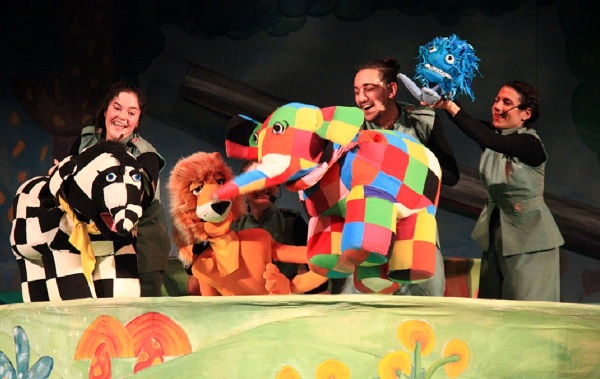 Πάτρα: “Έλμερ ο Παρδαλός Ελέφαντας” την Κυριακή στο ΠΑΝΘΕΟΝ