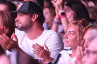 H Ιωάννα Μαλέσκου και ο Κωνσταντίνος Δανιάς παντρεύτηκαν με πολιτικό γάμο κάτω από άκρα μυστικότητα