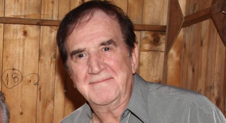 Ο Γιώργος Κωνσταντίνου εξομολογείται: «Έτσι έφυγα από το σινεμά με 15 ταινίες μόνο, τελείωσα»