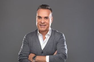 Φώτης Σεργουλόπουλος για Σάκη Αρσενίου: Το 2023 ακούγονται μπούρδες