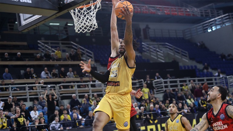 Basketball Champions League: H AEK νίκησε 94-78 τη Χάποελ και πάει στο Ισραήλ για την πρόκριση