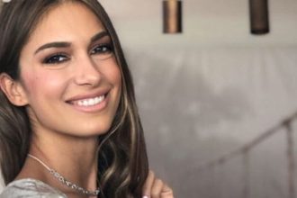 Πρόβα νυφικού για την Άννα Πρέλεβιτς