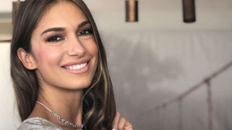 Πρόβα νυφικού για την Άννα Πρέλεβιτς